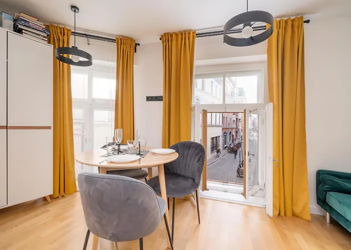 Skunu 10 Old Town דירה *